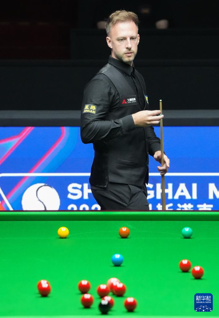 励的足球新 励的足球新